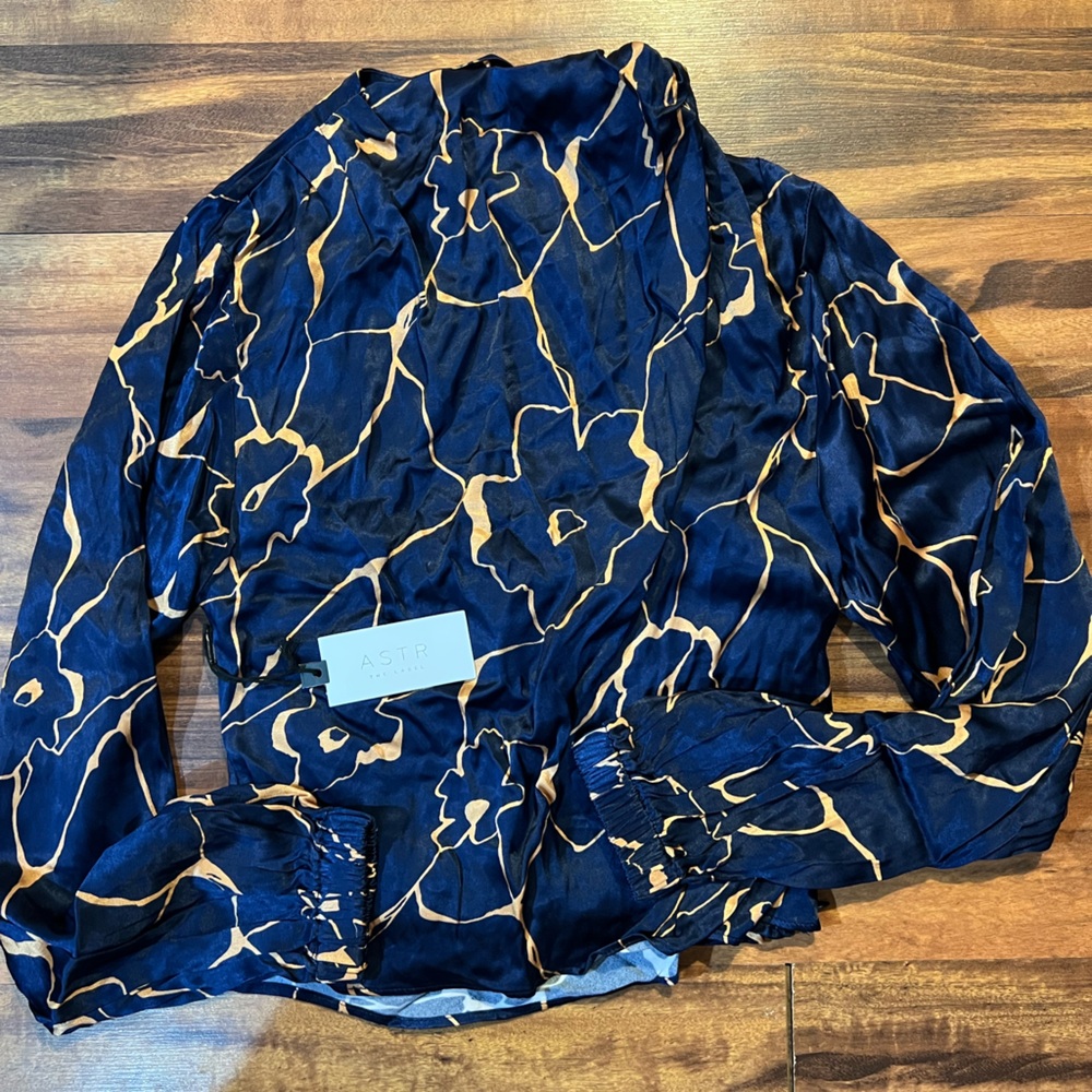 Astr Black and Gold Long Sleeve Blouse